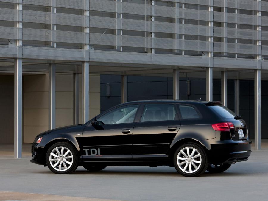  Audi A3 Sportback TDI Clean Diesel (8PA) 2009 года  (фото 17 из 21)